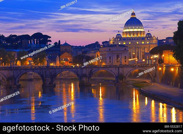 St. Peter's Basilica, Ponte Sant' Angelo, Sant'Angelo Bridge, Tiber River, Vatican City, Rome, Lazio, Italy, Europe