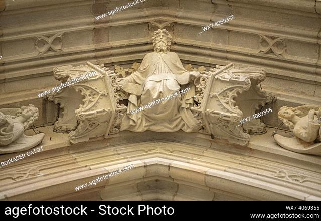 Sculptures of the central arcade of the Barcelona Cathedral, with neo-Gothic style (Barcelona, Catalonia, Spain)