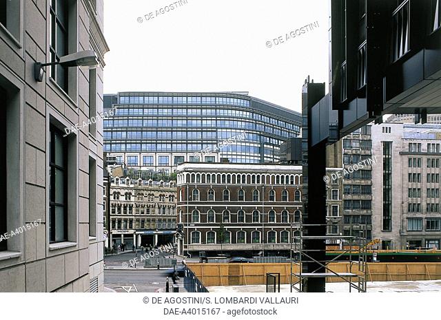 The Daily Express Building, centre, renovated in 2000 by John Robertson Architects, Fleet Street, London, England, United Kingdom