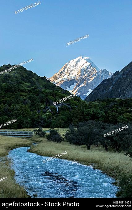 New Zealand, Oceania, South Island, Canterbury, Ben Ohau, Southern Alps (New Zealand Alps), Mount Cook National Park, Aoraki / Mount Cook covered with snow and...