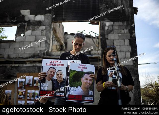 20 December 2023, Israel, Beeri: Families of the Israeli hostages held by the Palestinian Islamist group Hamas attend a press conference at Kibbutz Beeri to...