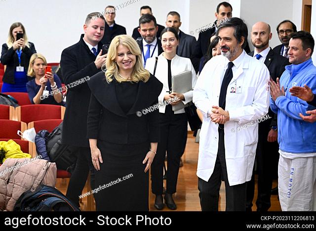 Slovak President Zuzana Caputova, frotn left, during her visit of the Motol teaching Hospital in support of the National Lung Transplantation Programme for the...