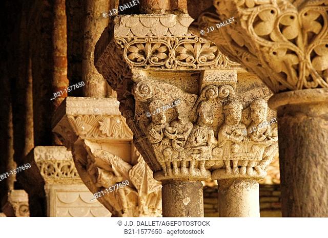 Romanesque capitals, cloister of Saint-Pierre Abbey (11th-12th century), Moissac, Tarn-et-Garonne, Midi-Pyrenees, France