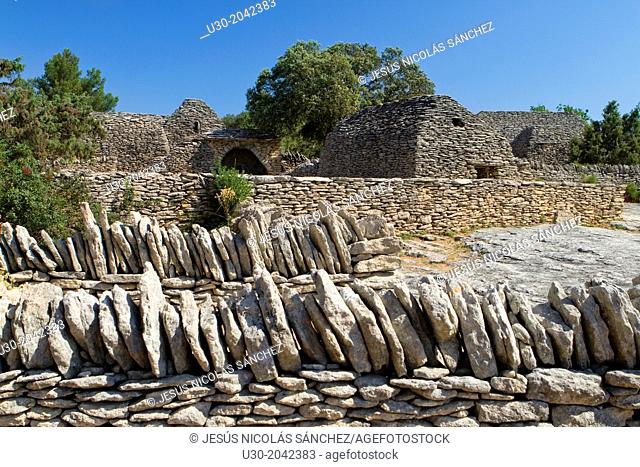 Stone houses in Bories Village, open-air museum, about 2 to 5 centuries old. Luberon Natural Park, near Gordes village, Vaucluse department