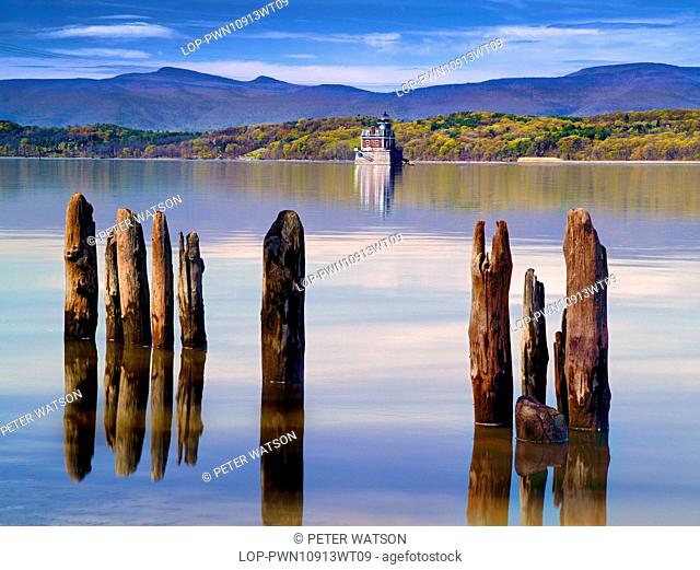 USA, New York, Hudson River. A view across the Hudson River during autumn