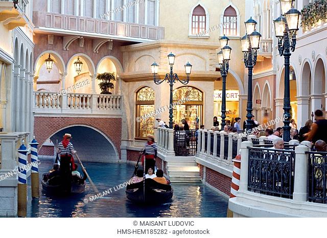 United States, Nevada, Las Vegas, The Strip, The Venetian Hotel and Casino, The Grand Canal Shoppes, gondolas on the Grand Canal