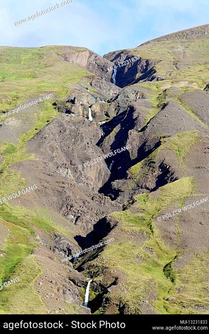 Icelandic tectonic continental rift between Europe and America