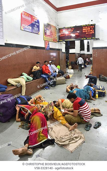 India, Uttar Pradesh, Tundla Junction Railway Station, The waiting room