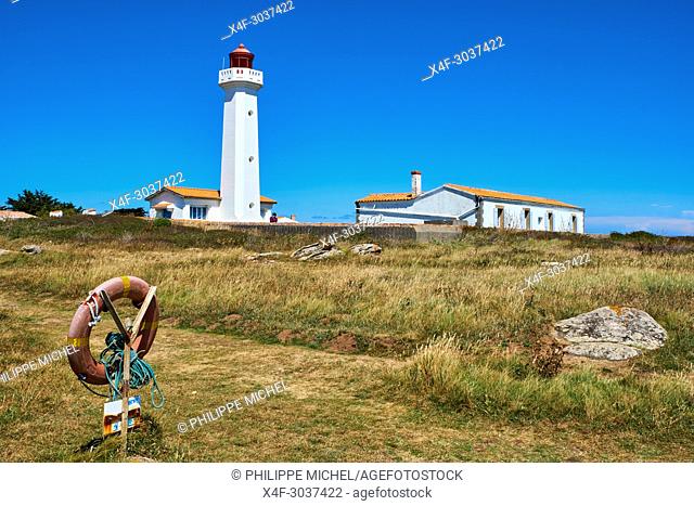 France, Vendée, Yeu island, Pointe des Corbeaux, lighthouse