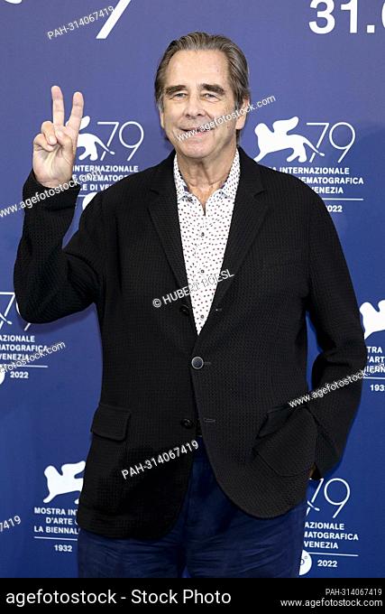 Beau Bridges poses at the photocall of 'Dreamin Wild' during the 79th Venice International Film Festival at Palazzo del Cinema on the Lido in Venice, Italy