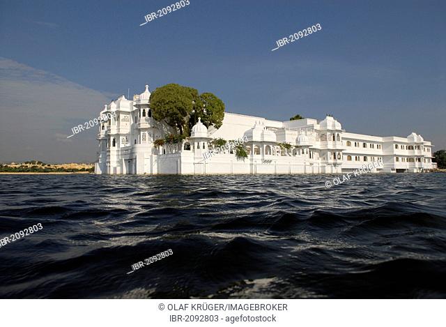 Taj Lake Palace Heritage or Palace Hotel, Lake Pichola, Udaipur, Rajasthan, northern India, India, Asia
