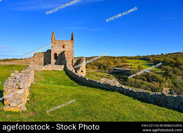 23 October 2023, Denmark, Vang: The ruins of the medieval fortress Hammershus on the north-western tip of the Danish island in the Baltic Sea