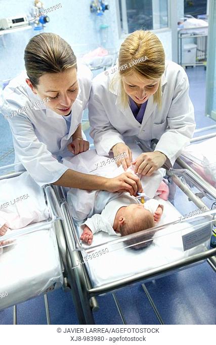 Nurse For Newborn Childcare