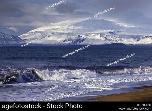 Beach with surf and the volcano and glacier Snæfellsjökull, Langaholt, Snæfellsnes Peninsula, West Iceland, Vesturland, Iceland, Europe