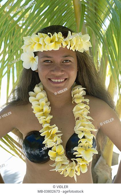 New Zealand, Cook islands, Aitutaki,  Beach, woman, young, flowers,  yellow, laughing, portrait, palm abandoned, Series, southern Cook islands, Pacific