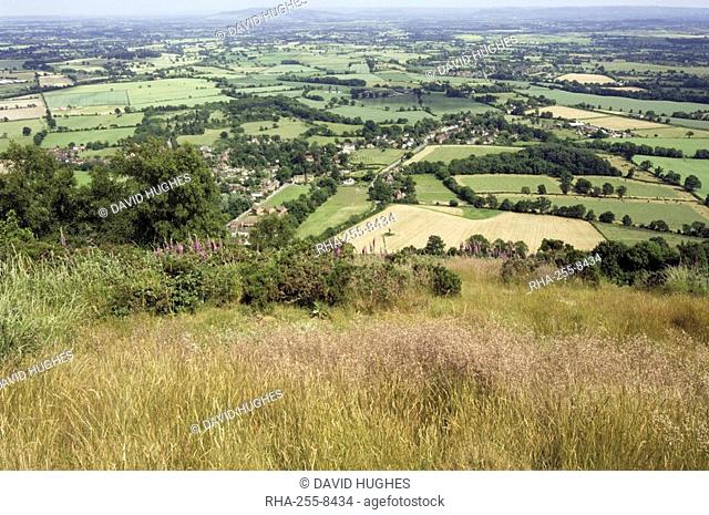 The Vale of Evesham from the main ridge of the Malvern Hills, Worcestershire, England, United Kingdom, Europe