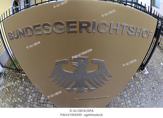 A sign that reads 'Bundesgerichtshof' (German Federal Supreme Court) prior to a hearing on a case surrounding child support following sperm donation