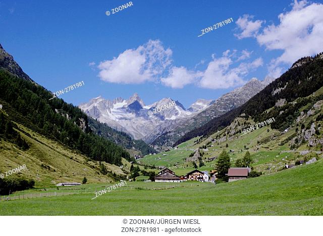 Landschaft bei Meien im Kanton Uri, Auffahrt zum Sustenpass 2224m, verbindet Kanton Bern mit Uri, Schweiz