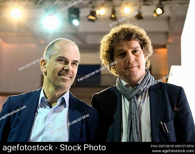 08 January 2020, Berlin: Markus Penell (l), architect, and Tancredi Capatti, landscape architect, win the urban planning competition for Siemensstadt 2