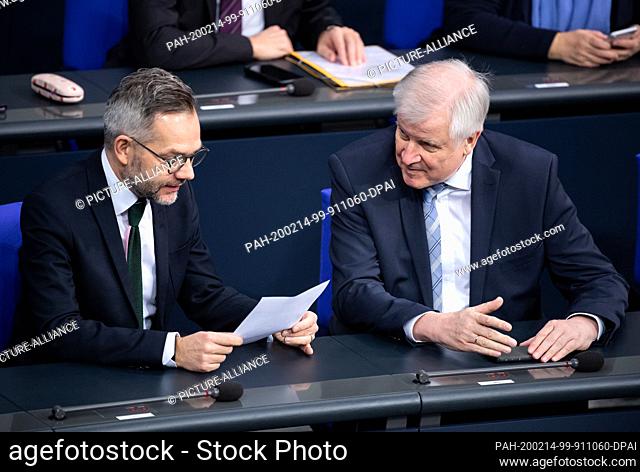 14 February 2020, Berlin: Michael Roth (SPD, l), Minister of State for Europe at the Federal Foreign Office, and Horst Seehofer (CSU)
