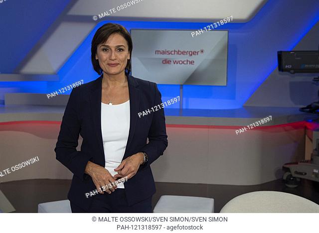 Moderator Sandra MAISCHBERGER, portrait, portrait, portrait, cropped single image, single motive, ""Maischberger"", talk show, WDR / ARD, 12.06.2019