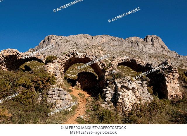 Fort Bernia s a fortress on the highest part of the Sierra de Bernia  It was built in the 17th century on the orders of King Felipe II to prevent attacks of the...