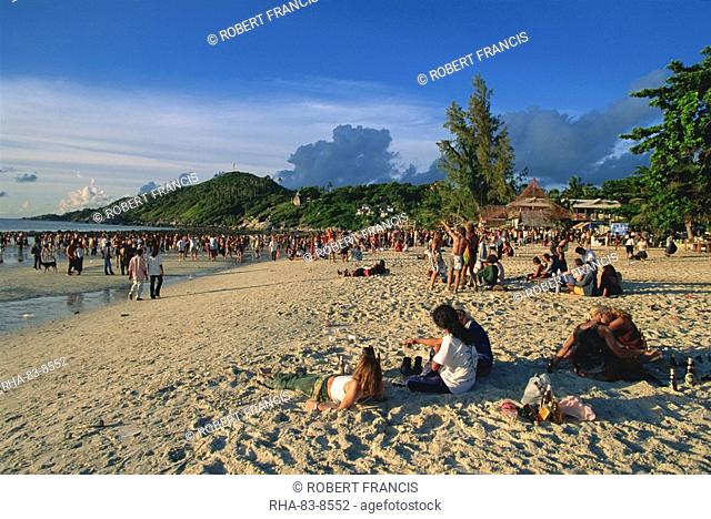 Full moon party, Haad Rin beach, Koh Pha Ngan, Thailand, Southeast Asia, Asia
