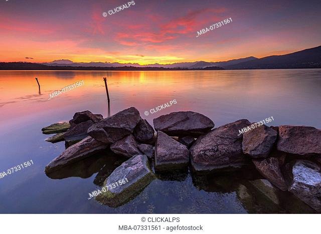 Sunset on lake front of lake Varese from Cazzago Brabbia, Varese province, Lombardy, Italy, Europe