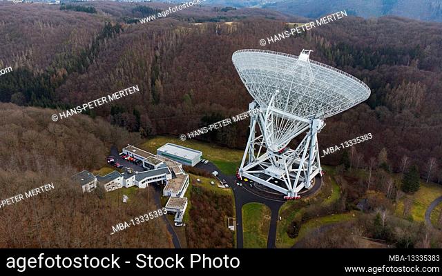 Radio telescope Effelsberg near Bad Münstereifel in the Eifel, North Rhine-Westphalia, Germany