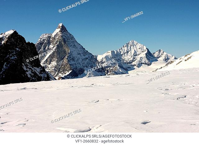 View of Matterhorn from Breithorn Plateau, Italy, Switzerland, Zermatt, Cervinia, Valle d'Aosta, Vallis
