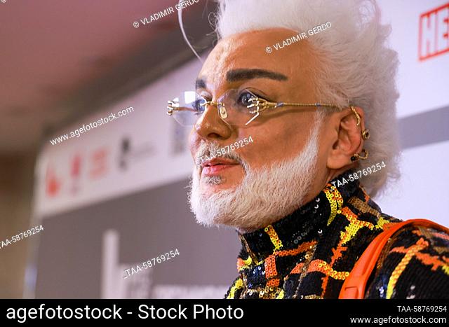 RUSSIA, MOSCOW - APRIL 30, 2023: Singer Filipp Kirkorov talks to journalists before a concert at the State Kremlin Palace. Vladimir Gerdo/TASS
