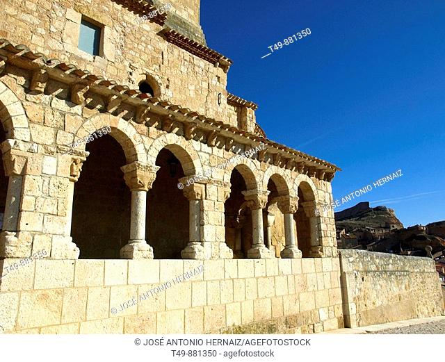 Arcada de Nuestra Señora del Ribero en San Esteban de Gormaz, Soria