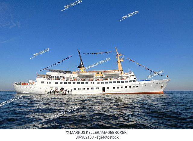The cruise-ship MS Atlantis during debarking before the Heligoland island