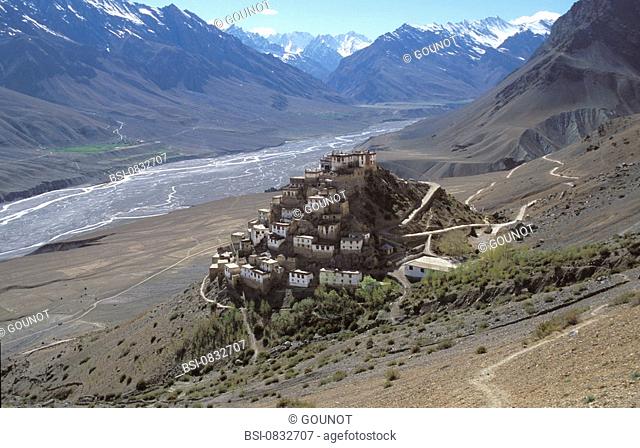 Spiti kingdom, Tibetan population in the Himachal Pradesh in the north-west of India. The Buddhist monastery of Kee and the view on the Spiti valley