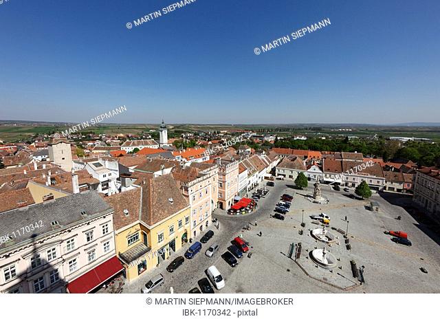 Main square in Retz, view from City Hall, Weinviertel, Lower Austria, Austria, Europe