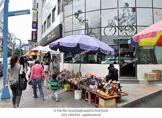 Busan (South Korea): shops along Gwangbokro ‘Fashion’ Street