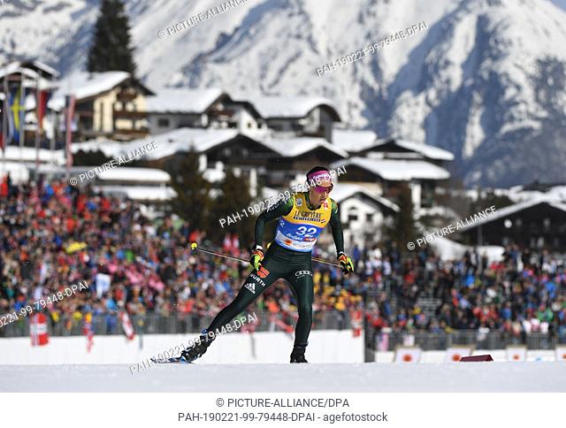21 February 2019, Austria, Seefeld: Nordic Skiing, World Championship, Cross Country - Sprint Freestyle, Women, Qualification: Sofie Krehl from Germany in...