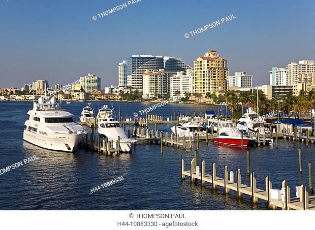 Apartments and marina, Las Olas, Fort Lauderdale, Florida, USA