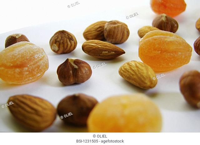 DRIED FRUIT<BR>Almonds, hazelnuts and honey candies