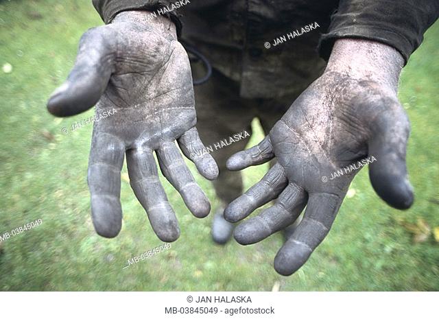Chimney sweeps, detail, hands, shows, dirty, man, men's-hands, black, sooty, soot, filth, messy, symbol, work, occupation, occupation-clothing, outside