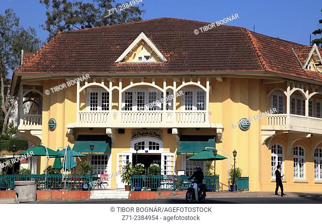 Vietnam, Dalat, Le CafŽ de la Poste, French colonial architecture