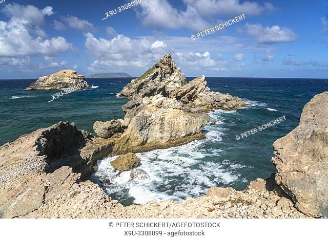 Felsformation auf der Halbinsel Pointe des Chateaux, Guadeloupe, Frankreich | rock formations at Pointe des Chateaux peninsula, Guadeloupe, France