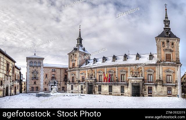 Plaza de la Villa nevada. Madrid. España