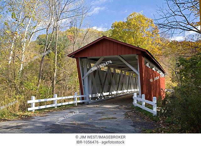The Everett Road covered bridge in Cuyahoga Valley National Park, Peninsula, Ohio, USA