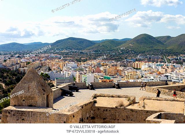 Spain, Balearic Islands, Ibiza, Eivissa, cityscape from Dalt Vila