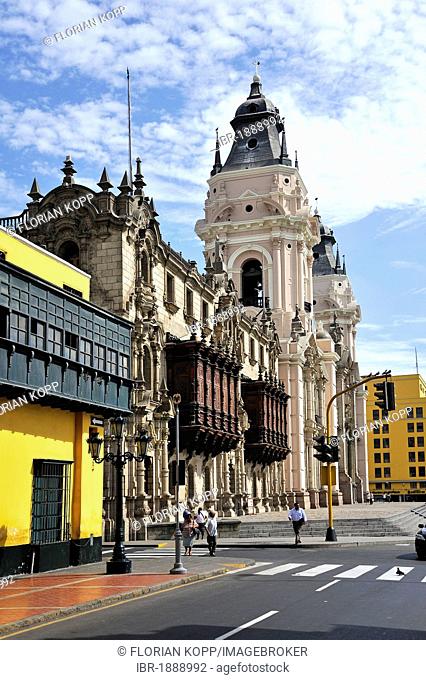 Cathedral and Archbishop's Palace at the Plaza Mayor or Plaza de Armas, Lima, UNESCO World Heritage Site, Peru, South America