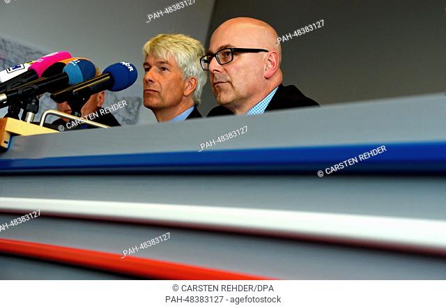 Premier of Schleswig-Holstein Torsten Albig (R) and transport minister Frank Naegele during the press conference in Kiel, Germany, 06 MAy 2013