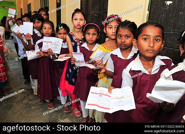 Nov 9, 2022, Sylhet, Bangladesh: Students are queing to receive the second dose of Covid -19 vaccine during a vaccination campaign to the Students at Gasitula...