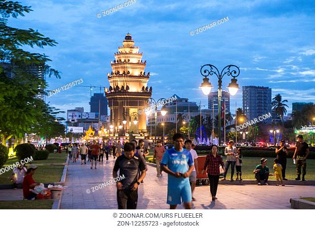 the Independence Monument at the Sihanouk Bouelvard in the city of Phnom Penh of Cambodia. Cambodia, Phnom Penh, November, 2017