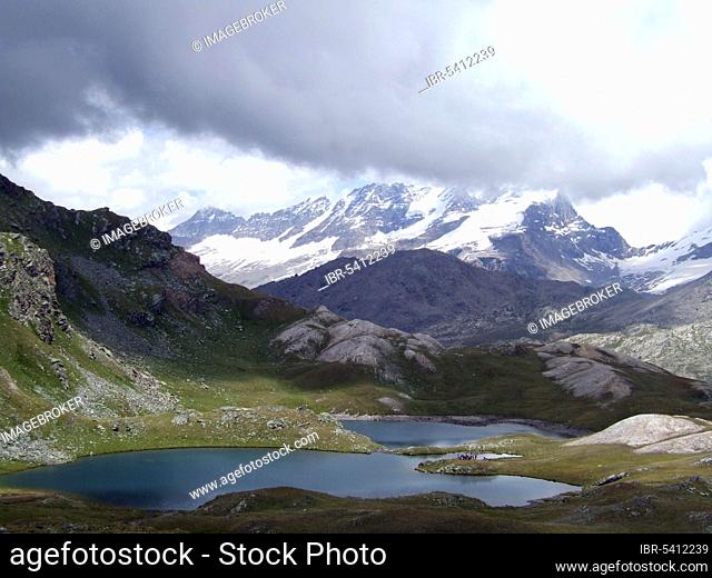 Reservoir Lago Tre Becchi, at Piani de Rosset, Gran Paradiso National Park, Piedmont, Alps, Italy, Europe